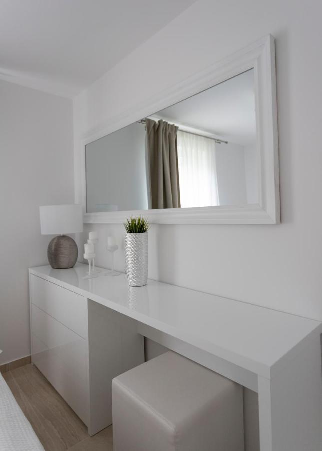 מאלינסקה Luxury Mantinela Apartment מראה חיצוני תמונה