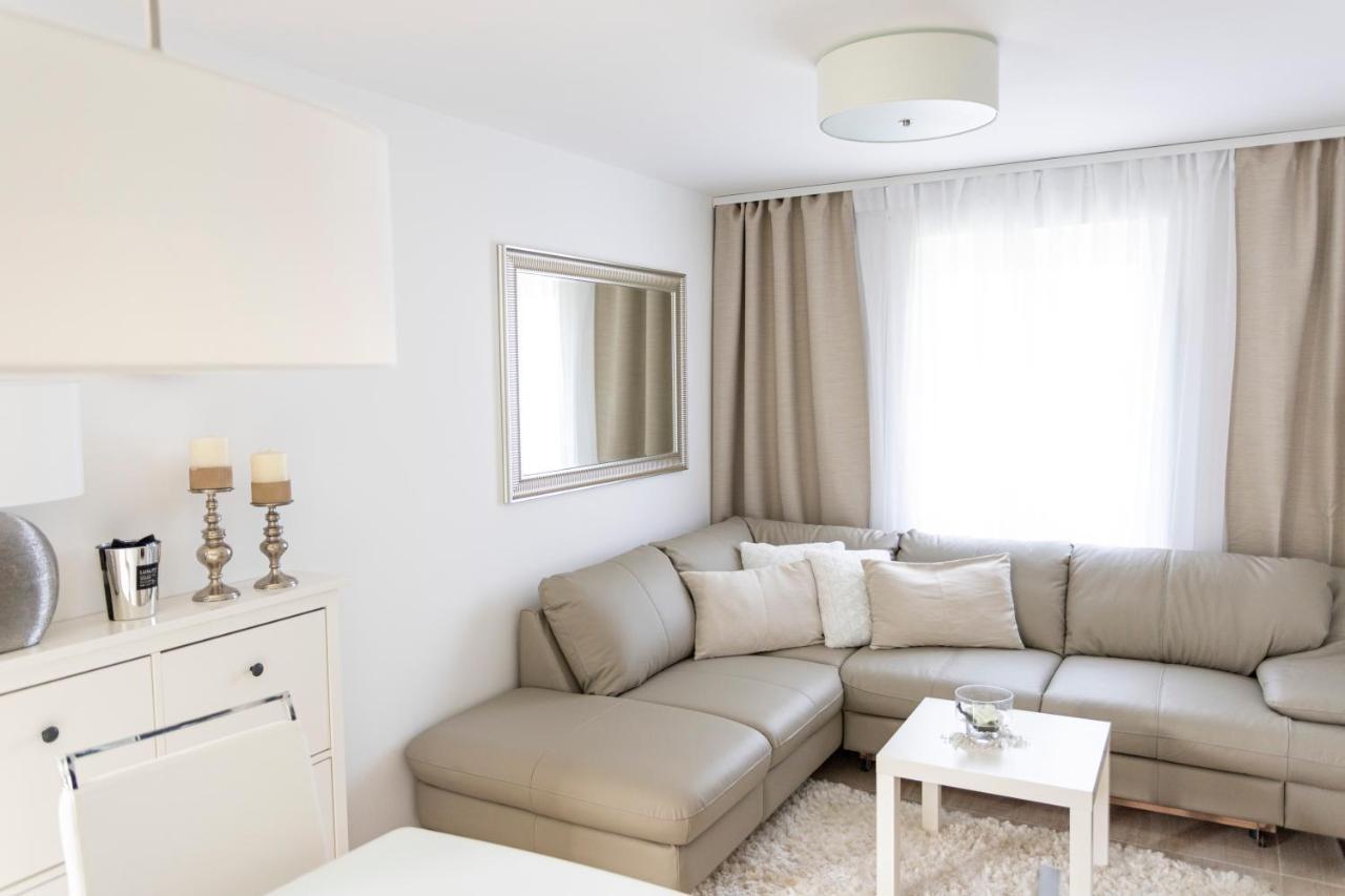 מאלינסקה Luxury Mantinela Apartment מראה חיצוני תמונה